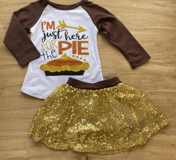 Just Here For The Pie Sequin Skirt Outfit (Fall 2021071096)