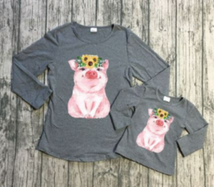 Happy Harvest Adult Piggy Sunflowers Tee