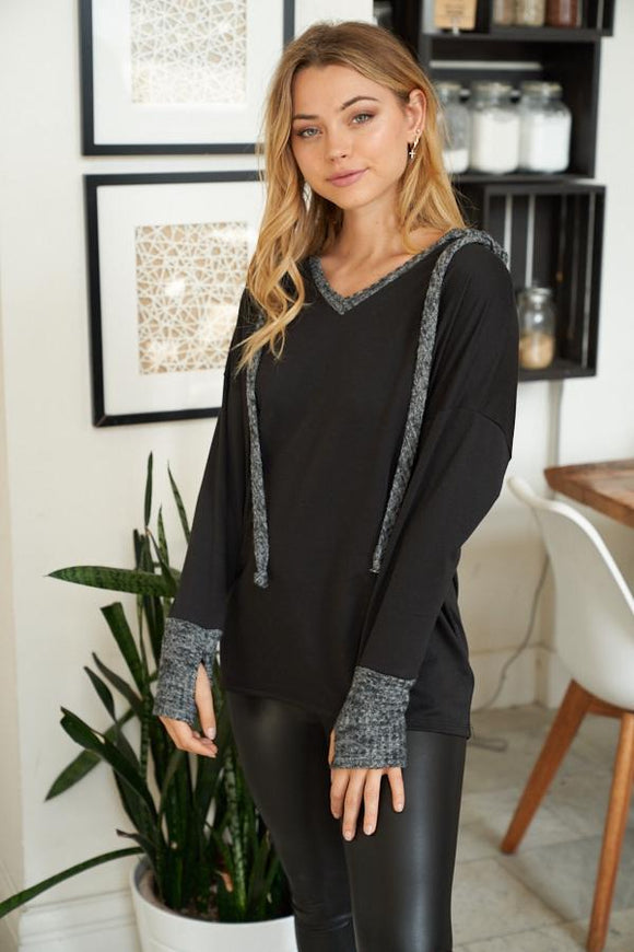 Black & Gray Long Sleeve Solid Knit Hooded Sweater